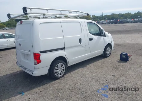 2017 Nissan Nv200 Sv z USA, uszkodzony, nr VIN 3N6CM0KN7HK696254